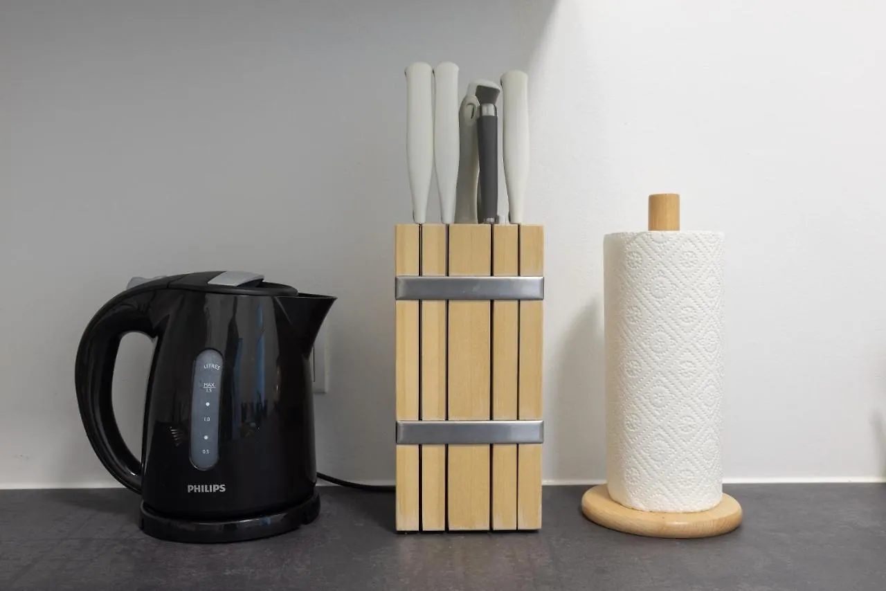 Yeshello Vienna Central Station Apartment